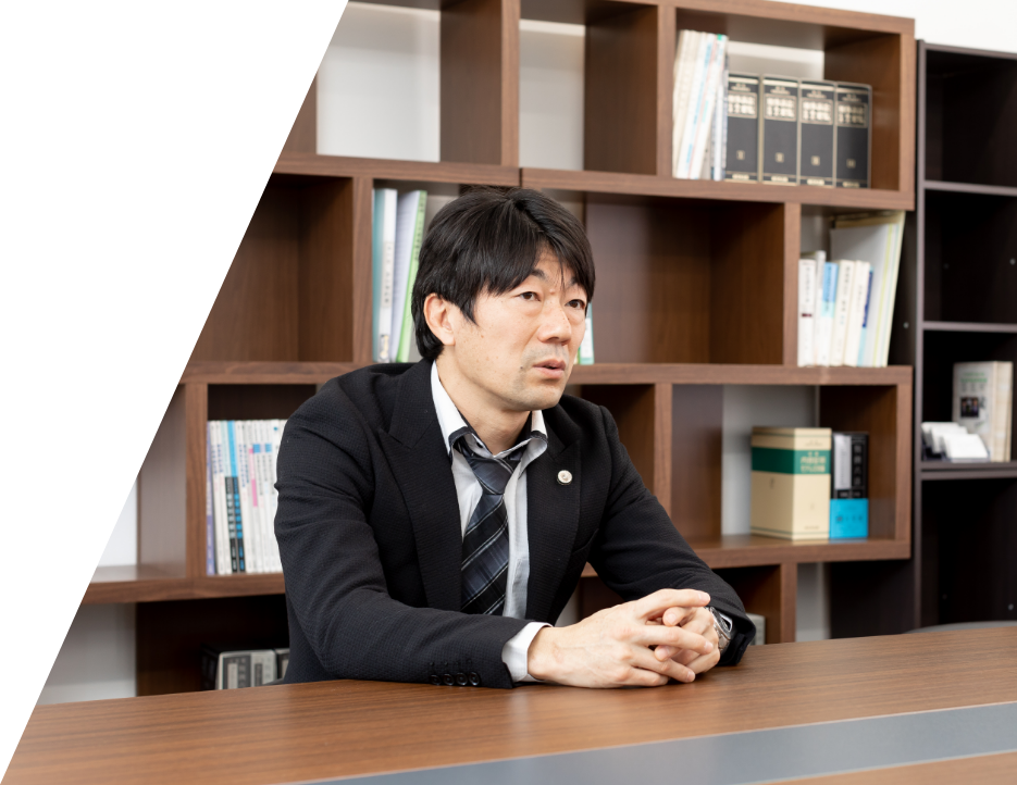 労働災害を弁護士に依頼するメリットとは